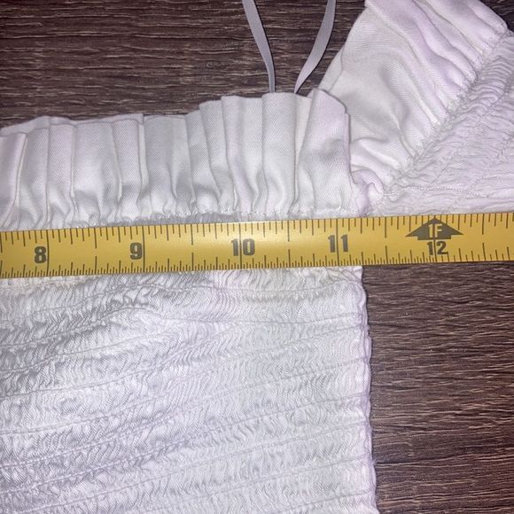 Womens XS Petersyn White Off The Shoulder Longsleeve Crop Top - Picture 7 of 9
